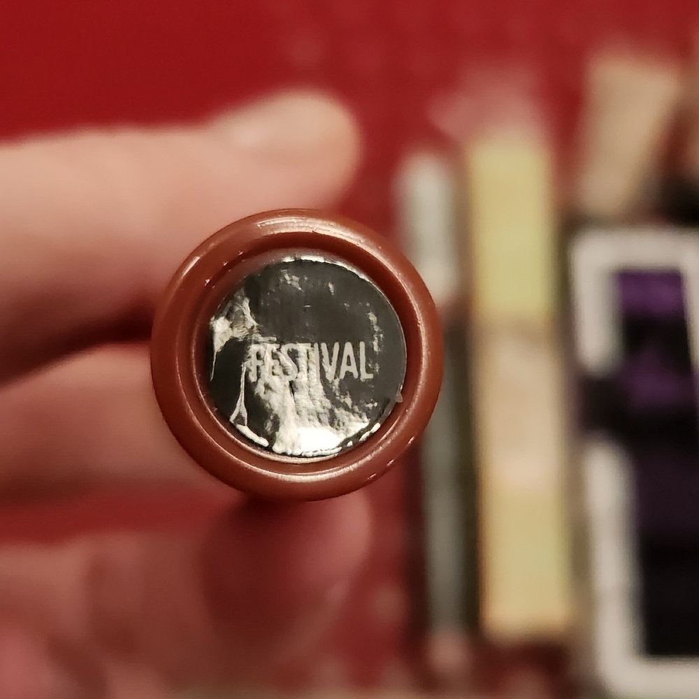 NIB Makeup Collection - Picture 3 of 3